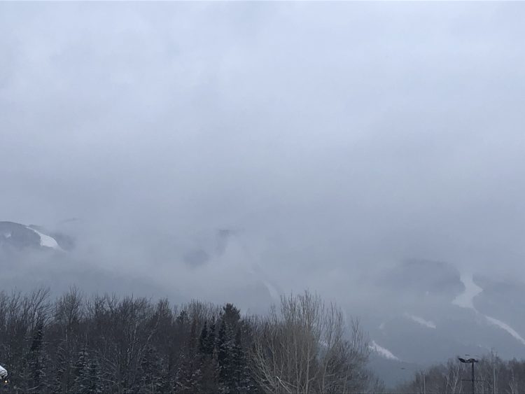 Mont Sainte-Anne-vive le brouillard-11 février
