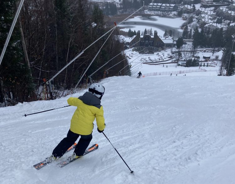 TOP 3 de nos bons coups de la journée pour skier en temps de pandémie – enfin de retour sur nos skis à Sommet Saint-Sauveur!